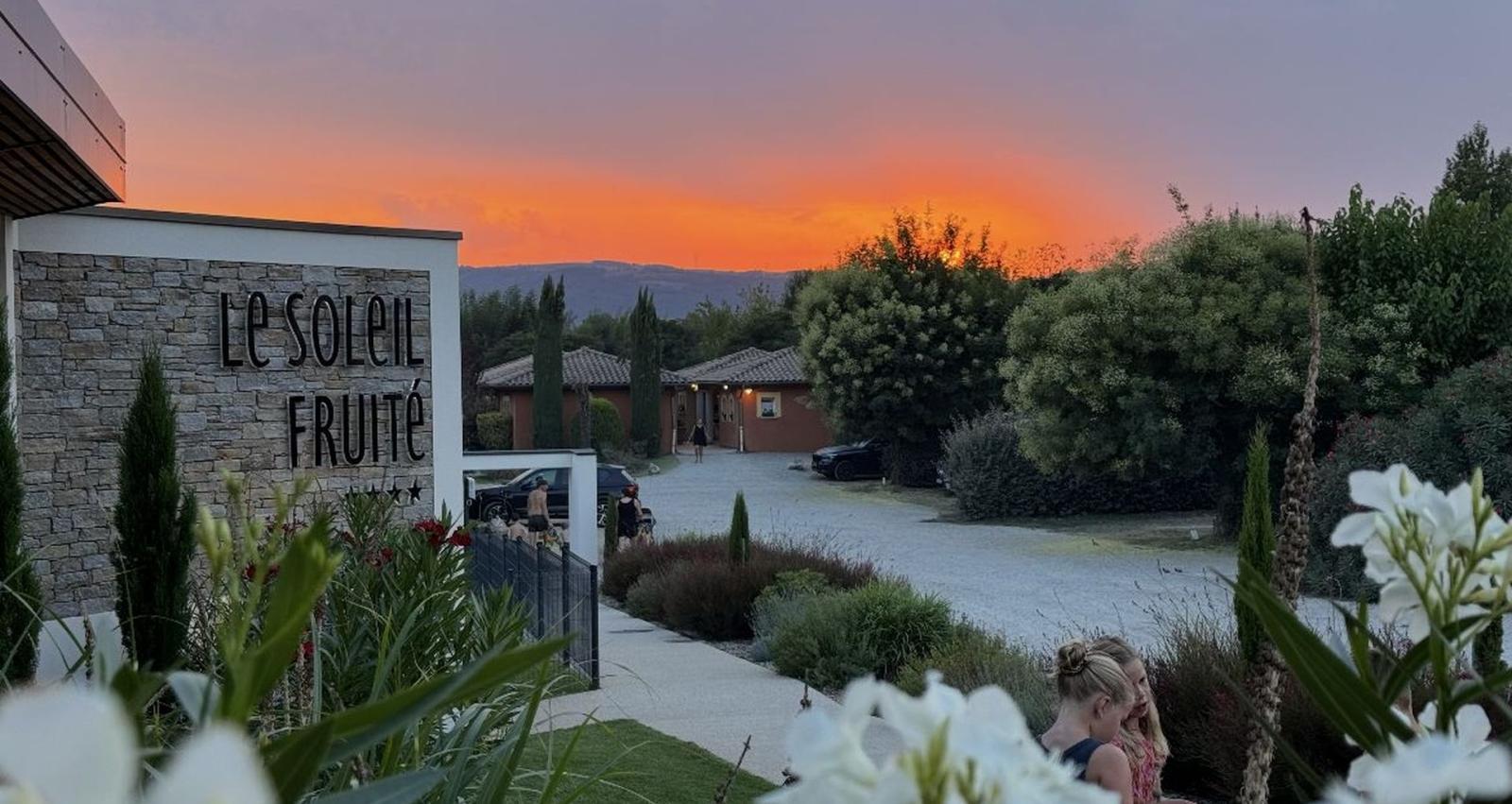 575 editeur page bloc element soleil fruite accueil 1600x851